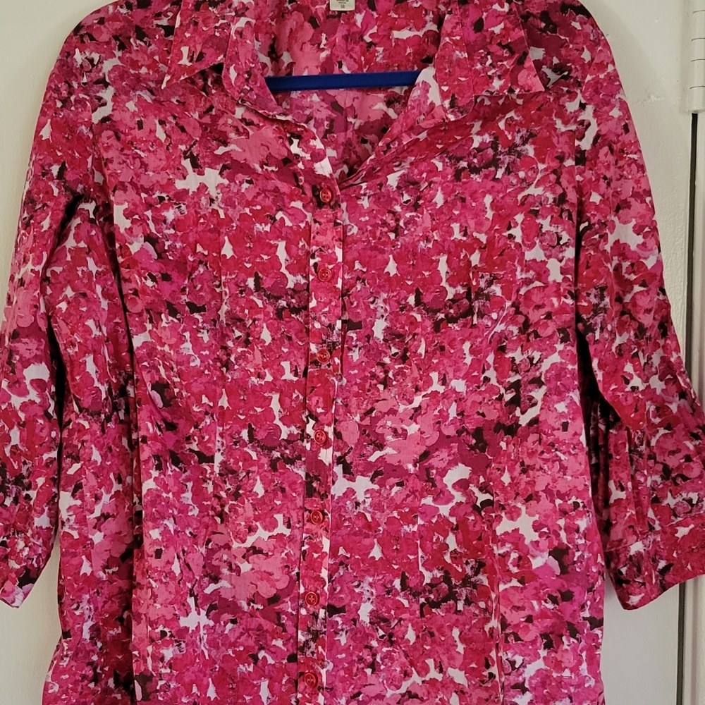 Coldwater Creek XL Pink Patterned Button-Down Shirt